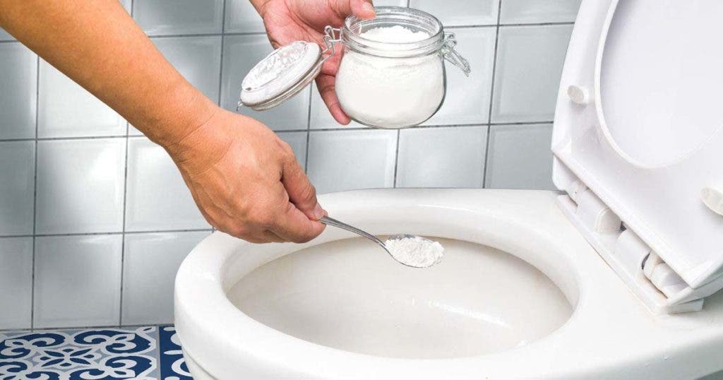 7 Astuces Pour Nettoyer Le Fond Des Toilettes