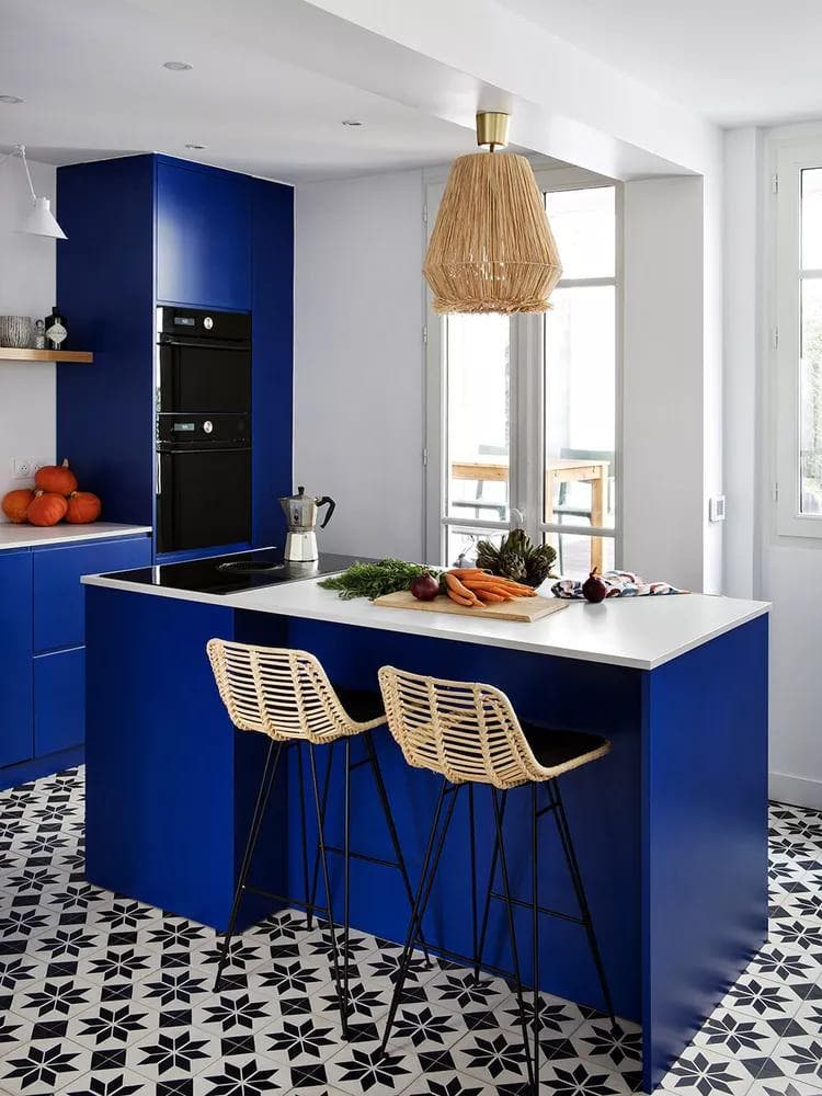 Azulejo tiles in the kitchen