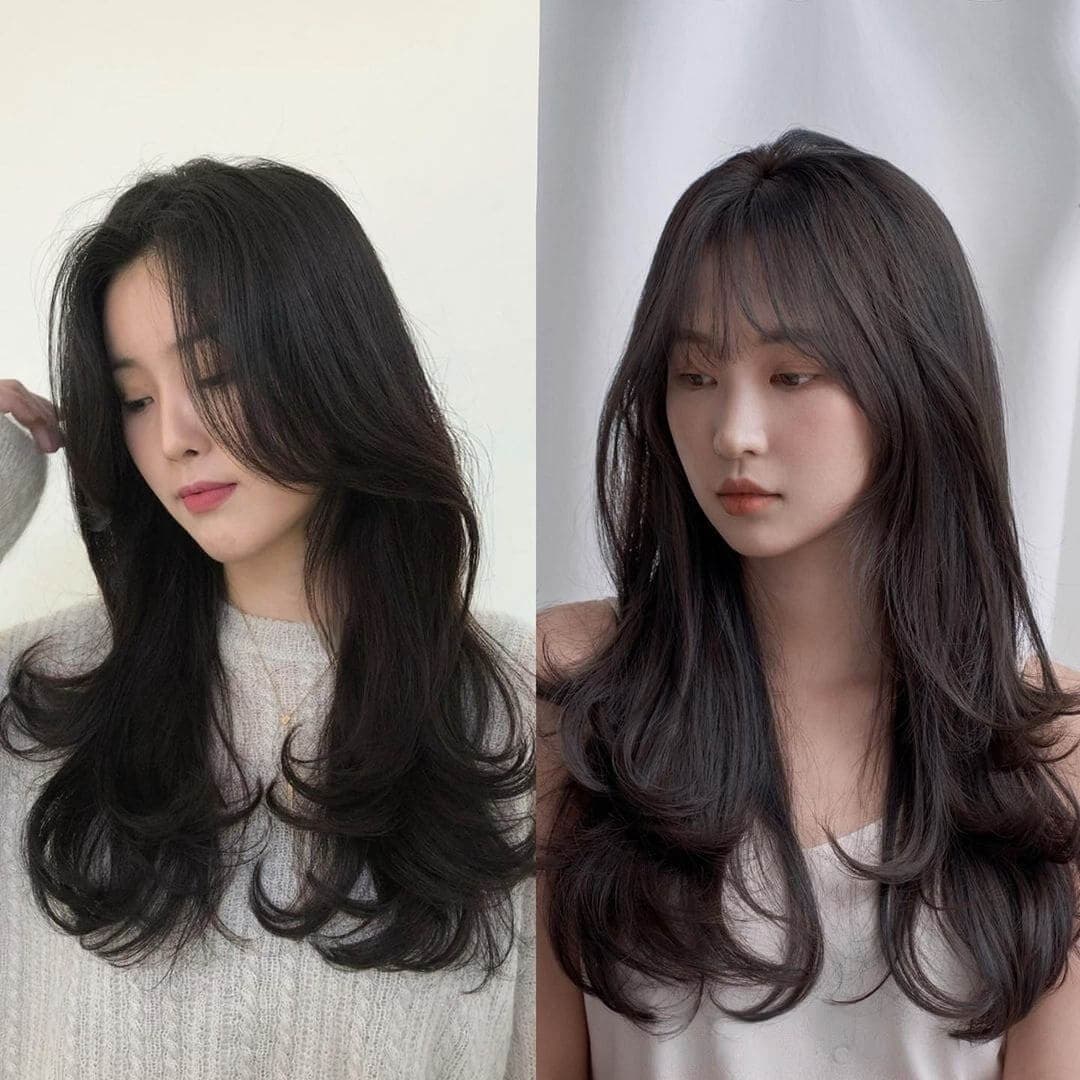 Cheveux longs avec une frange coréenne