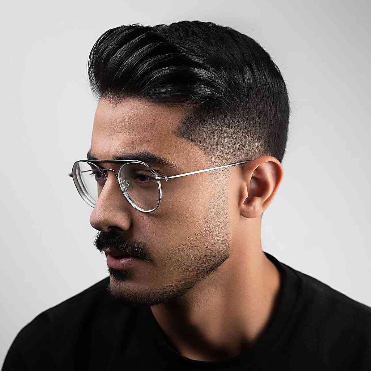 Coupe quiff dégradée