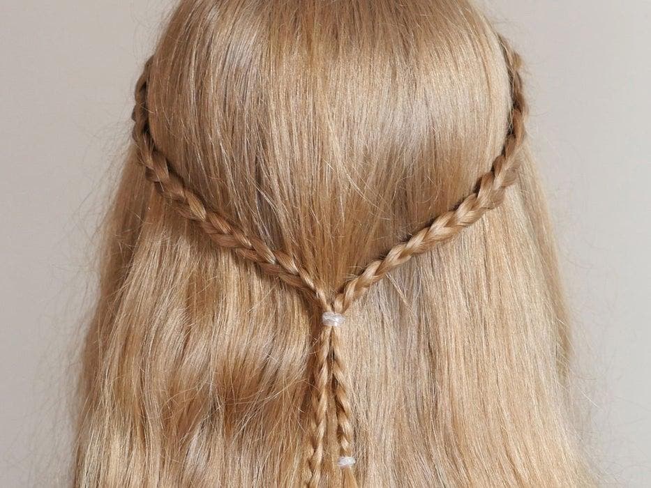 Coiffure pour les filles aux cheveux fins avec petite tresse