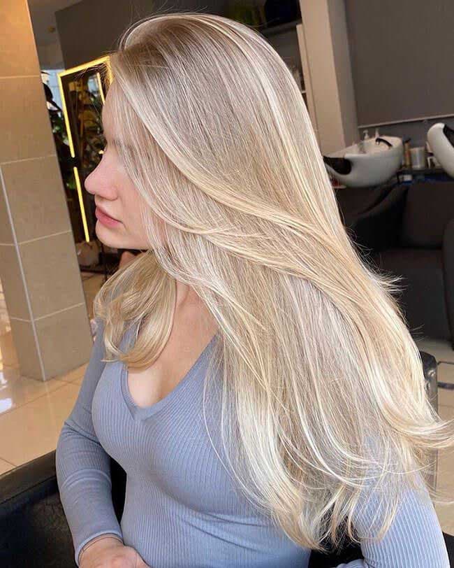 Balayage baby blond