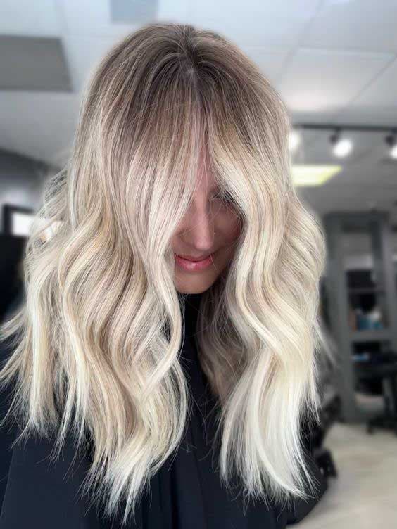 Balayage blond texturé