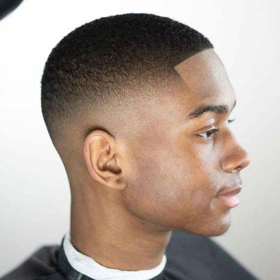 Buzz Cut Taper avec line up