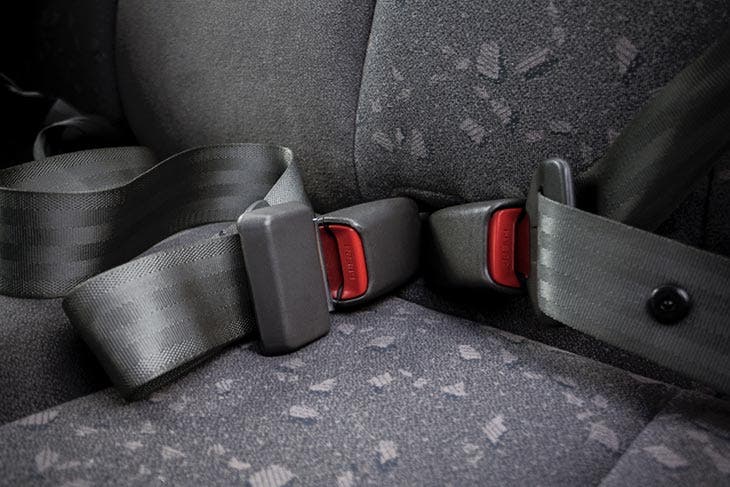 Résoudre le problème d'une ceinture de sécurité de véhicule qui se bloque 