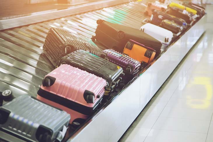 Ceinture de transport de bagages dans l’aéroport – source : spm