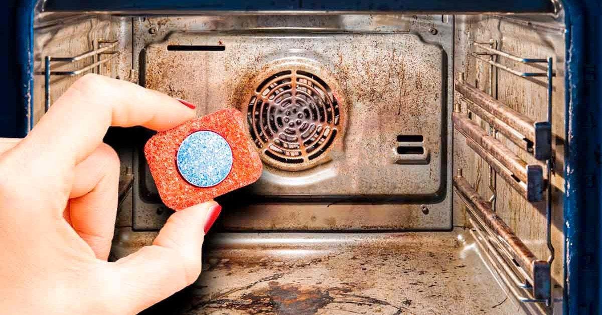Placer un torchon dans votre lave-vaisselle : L'astuce surprenante qui va  tout changer !