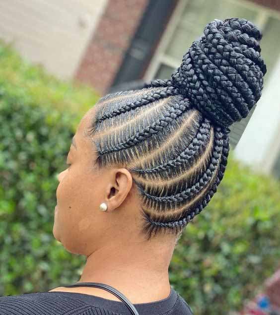 Cornrows et chignon tressé