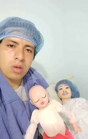 Cristian Montenegro avec sa femme et son bébé