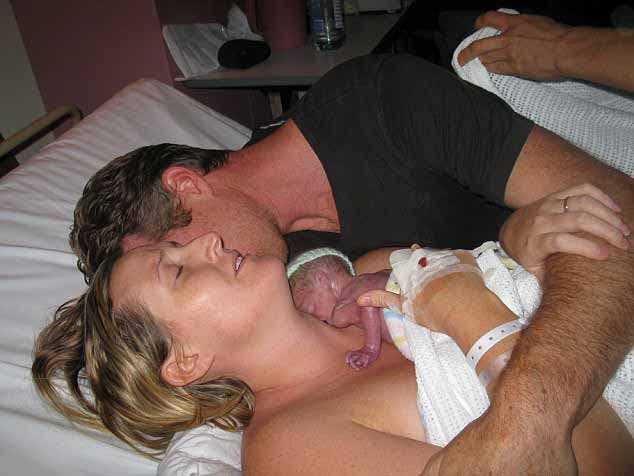 David et Kate Ogg avec leur nouveau-né