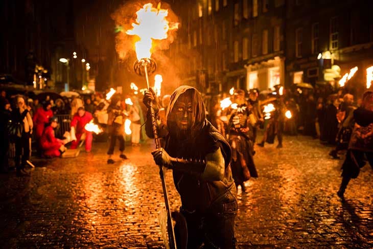 Festival du feu de Samhuinn en Écosse