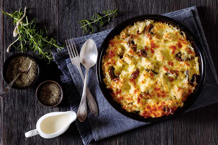 Gratin de riz aux champignons et poulet