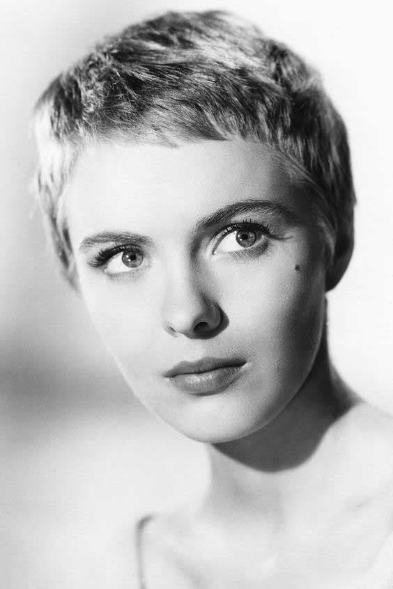 Jean Seberg avec ses cheveux courts