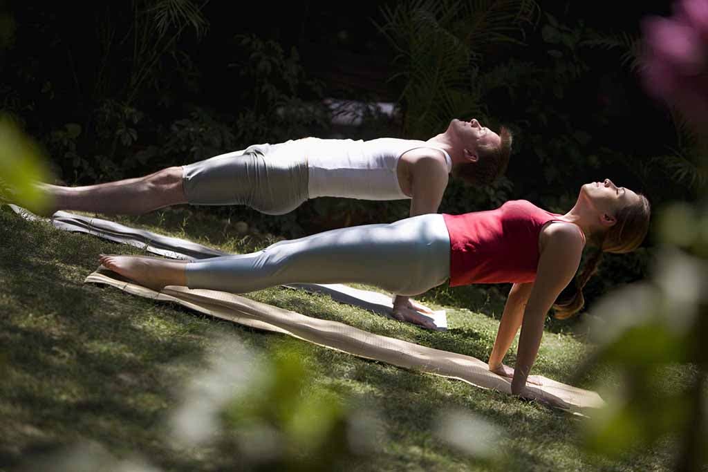 La posture de la table (Ardha Purvottanasana)