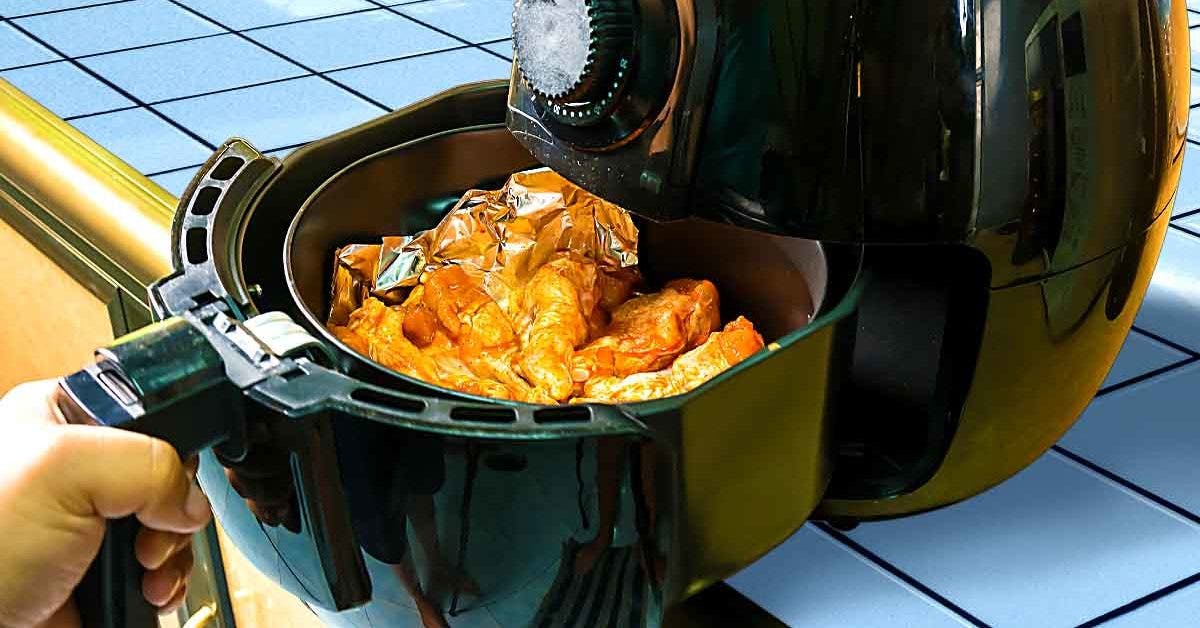 Comment nettoyer une friteuse sans huile ?