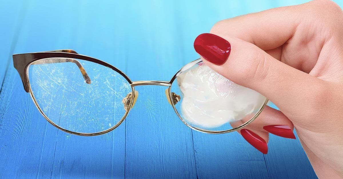 3 astuces pour nettoyer ses lunettes de vue sans les rayer : Femme