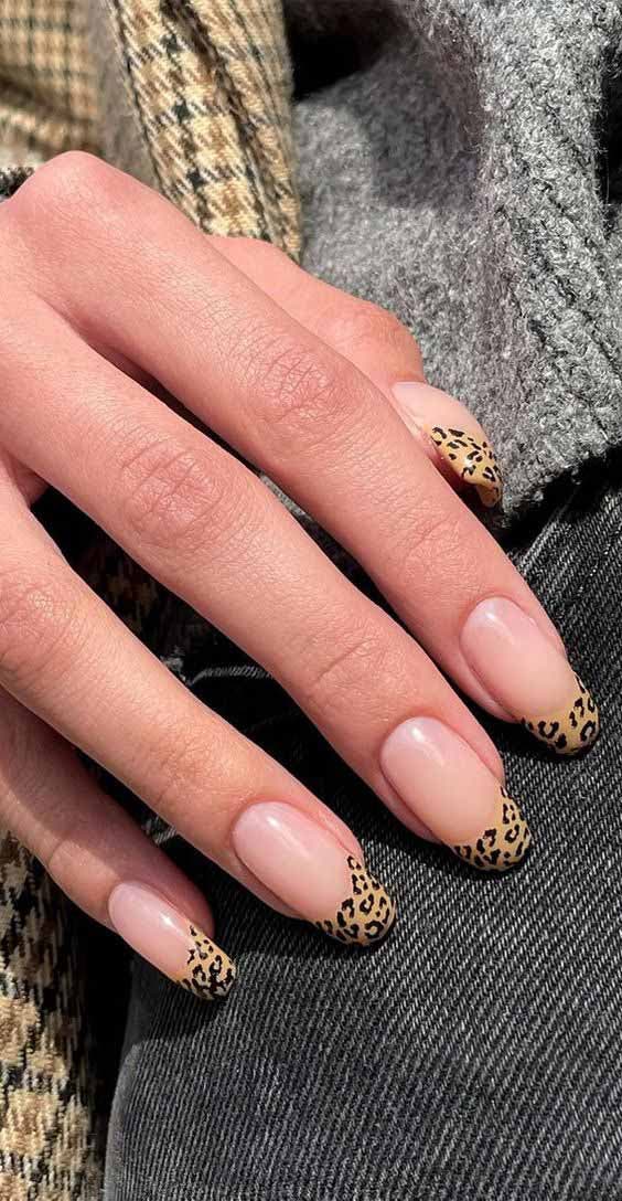 Nail art automne et motifs animaliers