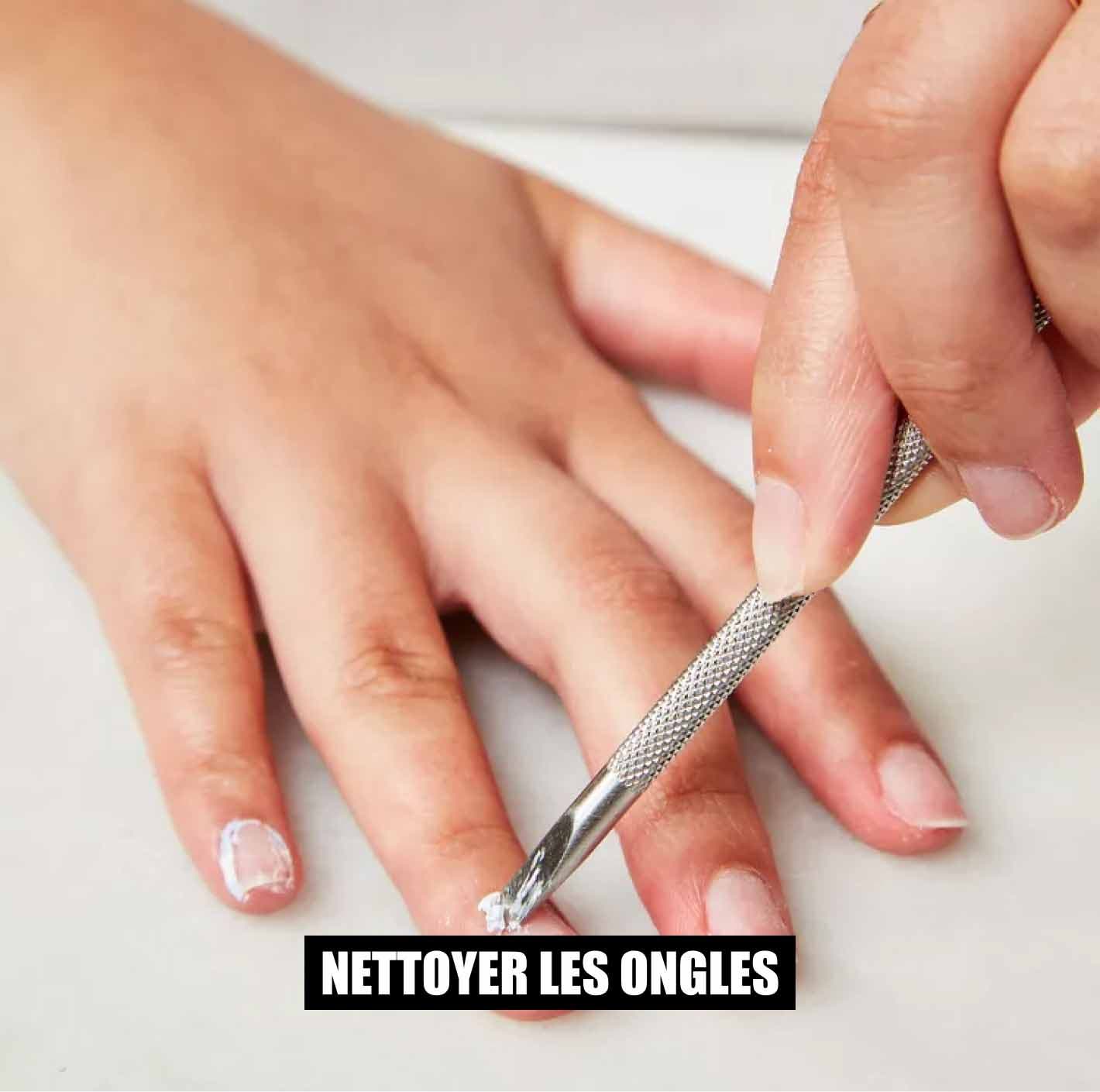 Nettoyer les ongles