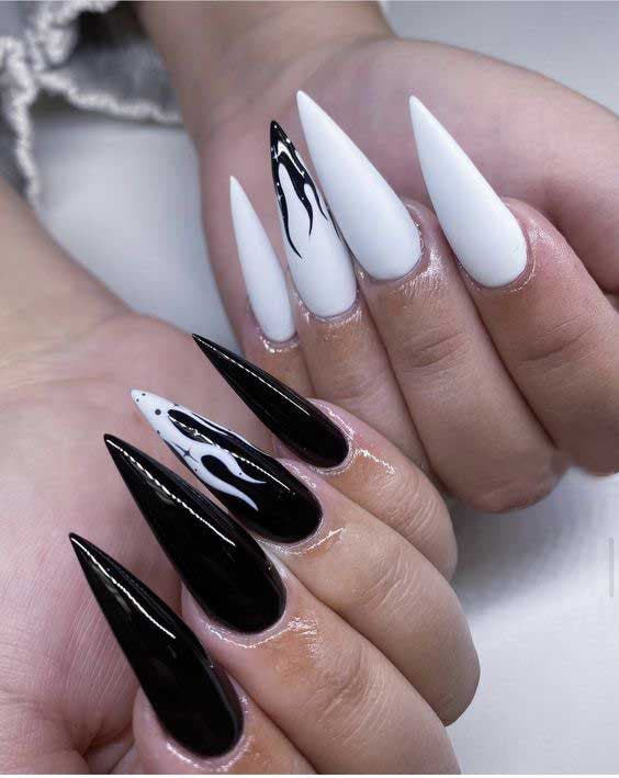 Ongles Stiletto Sombres et Clairs