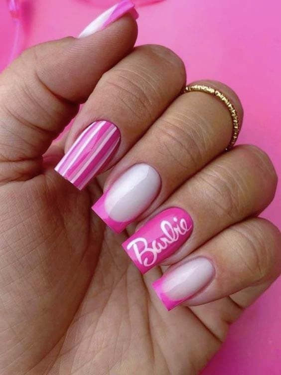 Ongles style Barbie1
