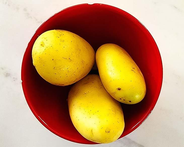 Pomme de terre dans un bol