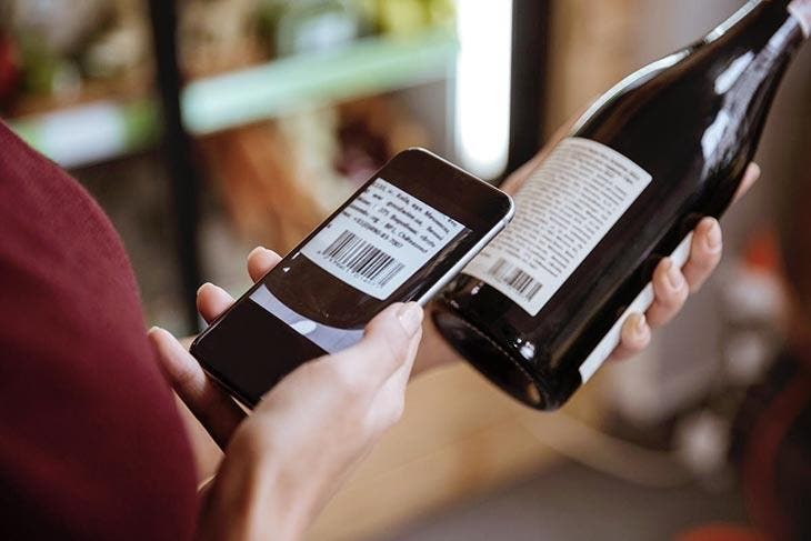 Scanner le code- barre d'une bouteille de vin 