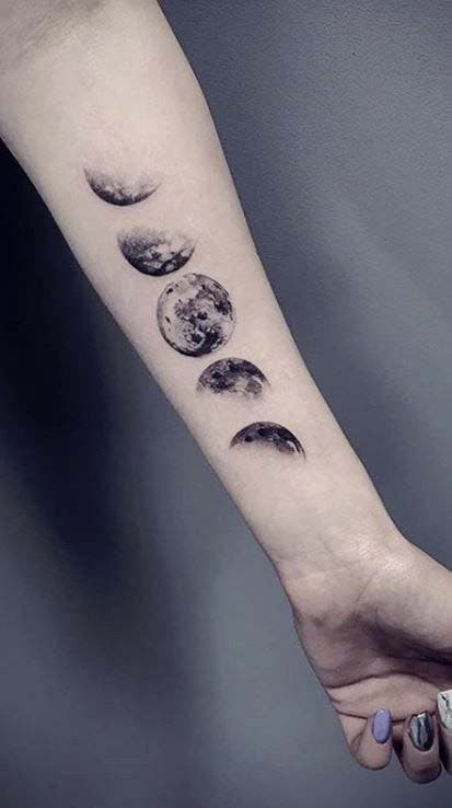 Tatouage Phase de lune