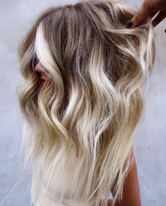 Un balayage blond ombré