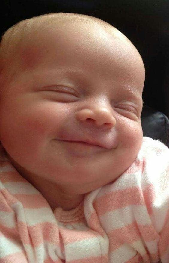 Un bébé souriant1