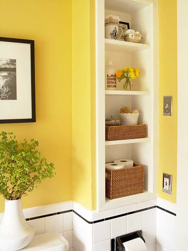Une salle de bain plus lumineuse grâce au jaune vif