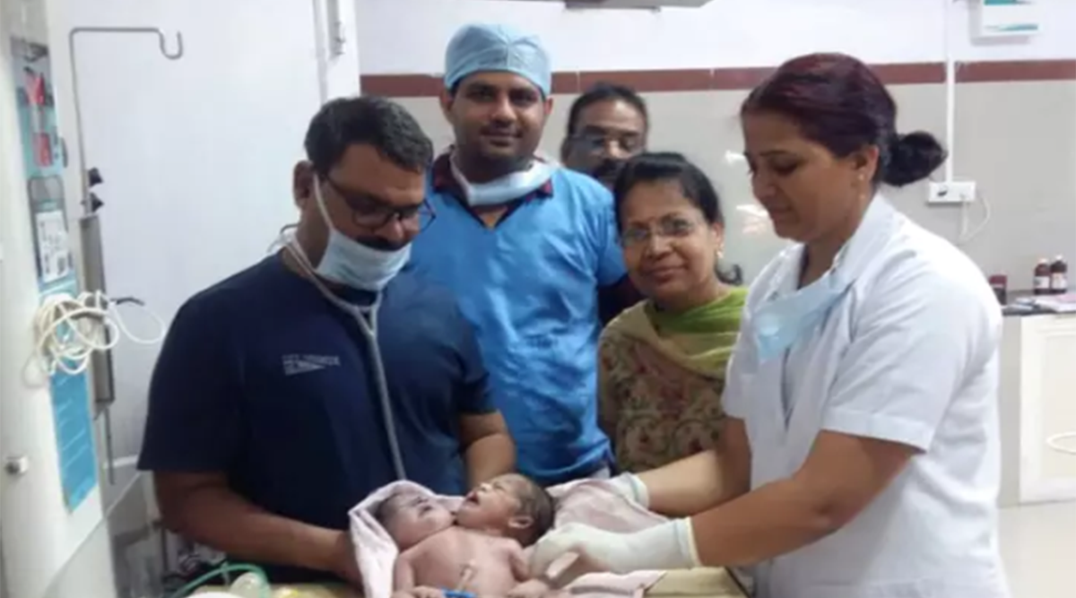 Des Parents Mettent Au Monde Un Bebe Avec Deux Tetes