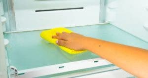 Comment nettoyer le frigo ? Le guide étape par étape