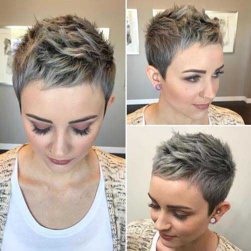 Pixie haircut avec mèches grises