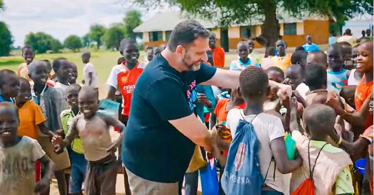 MrBeast et GiveDirectly : Une collaboration qui change des vies en Ouganda