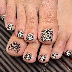 Nail art effet léopard 