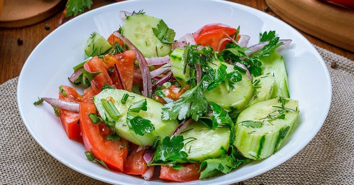 Recette La Salade Fraiche De Tomate Et De Concombre Marine