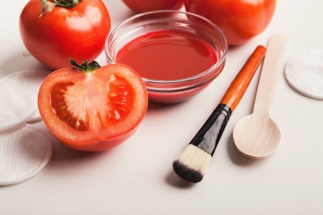 Préparation du tonique à la tomate 